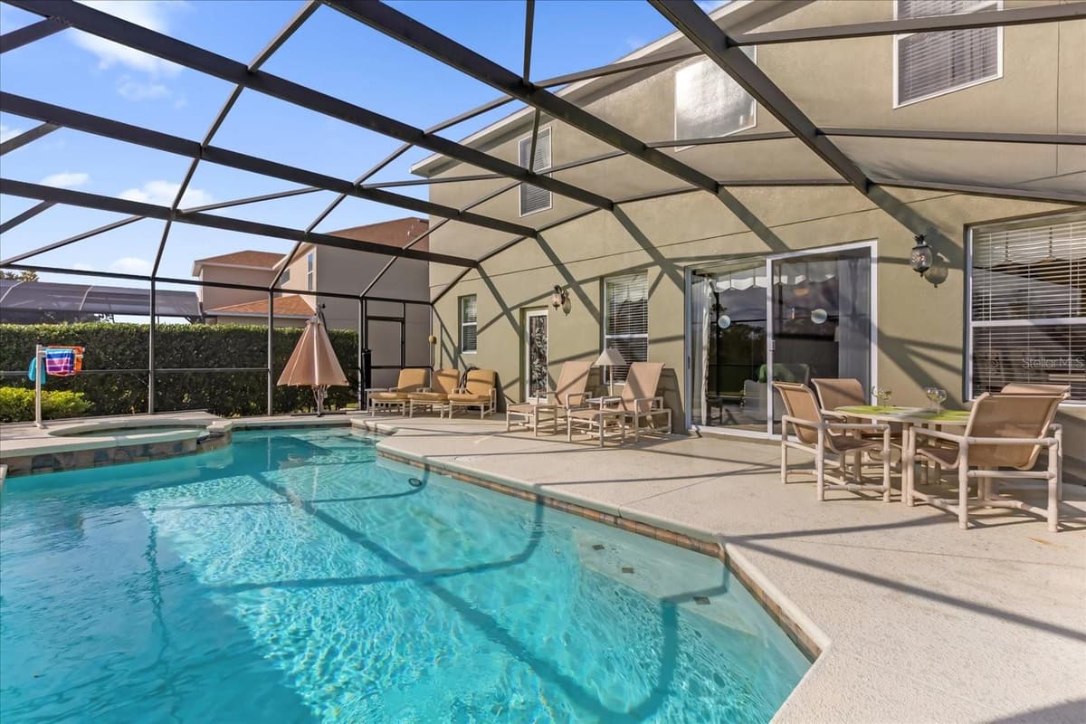 8511 LA ISLA DRIVE — photo 36 of 79