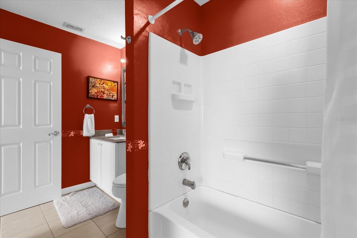 8511 LA ISLA DRIVE — photo 23 of 79