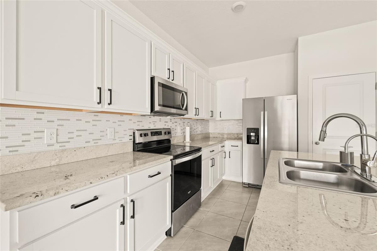 34395 SORREL MINT DRIVE — photo 11 of 42