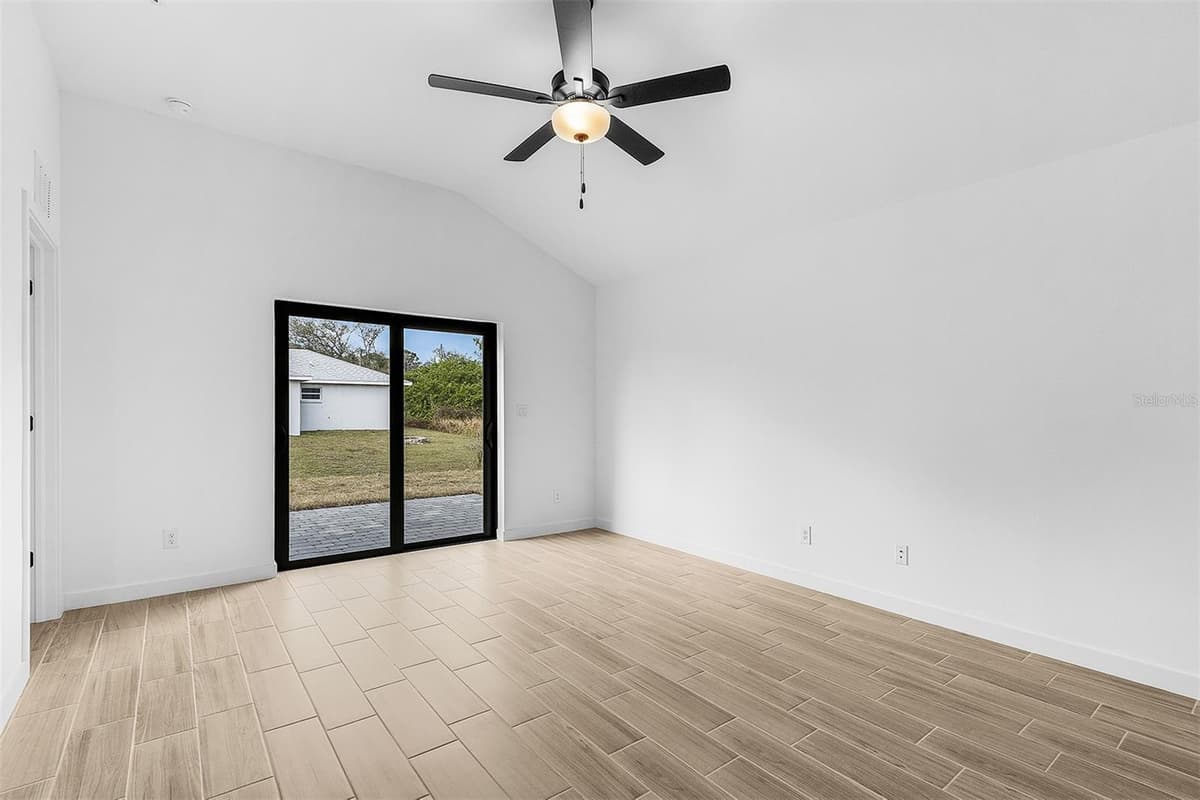 4743 MICHALER STREET — photo 11 of 17