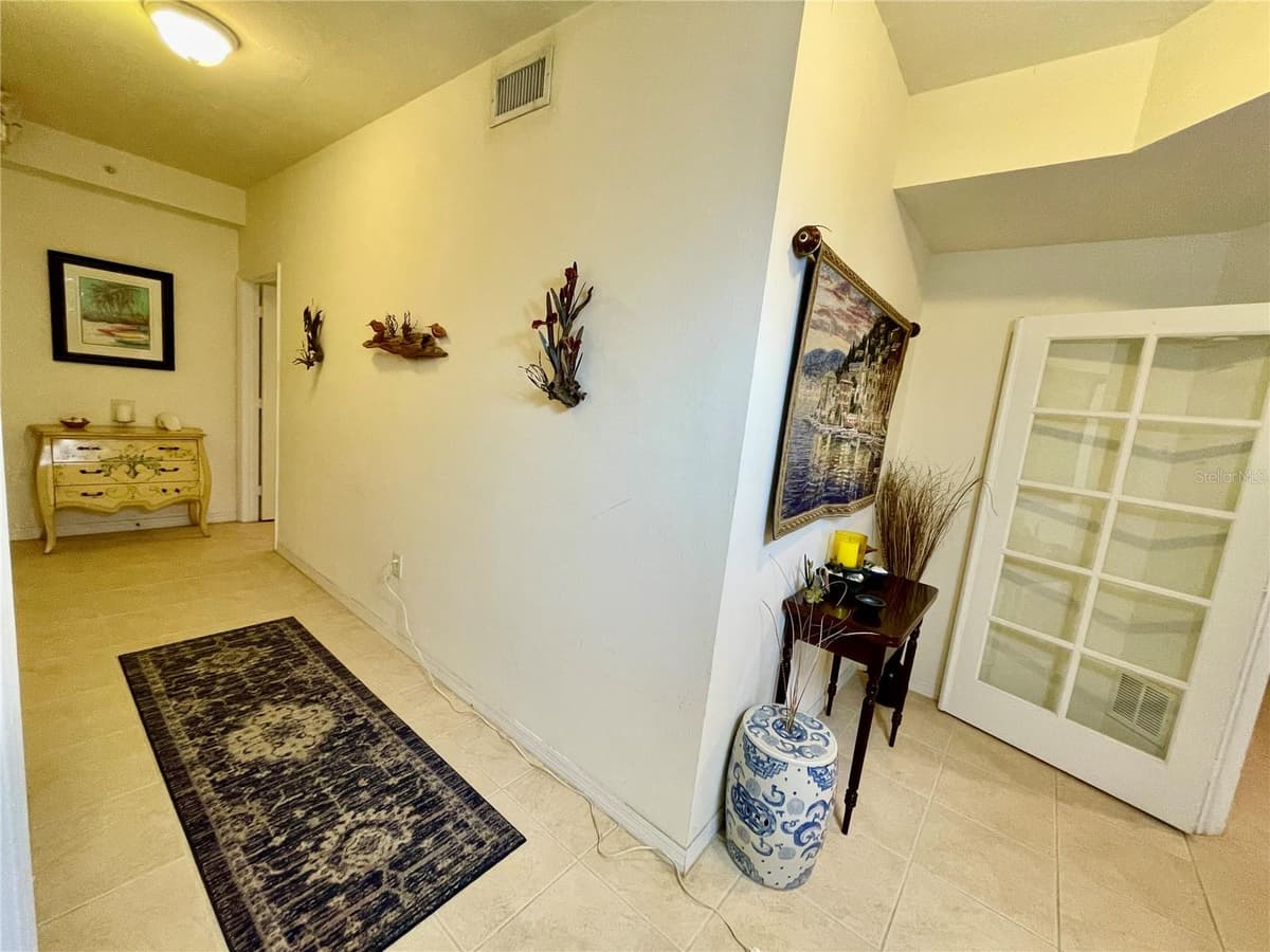 93 VIVANTE BOULEVARD — photo 8 of 61
