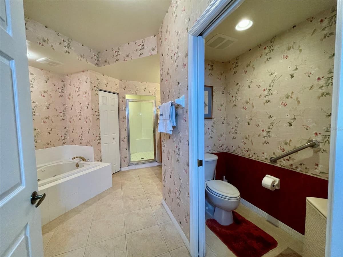 93 VIVANTE BOULEVARD — photo 37 of 61