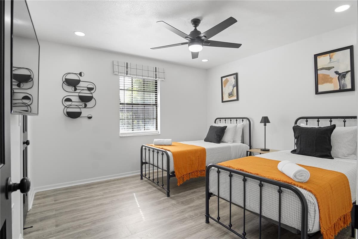 2540 ALBANY DRIVE — photo 50 of 92