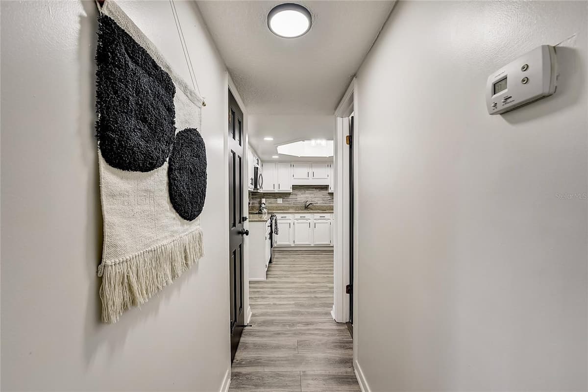 2540 ALBANY DRIVE — photo 32 of 92