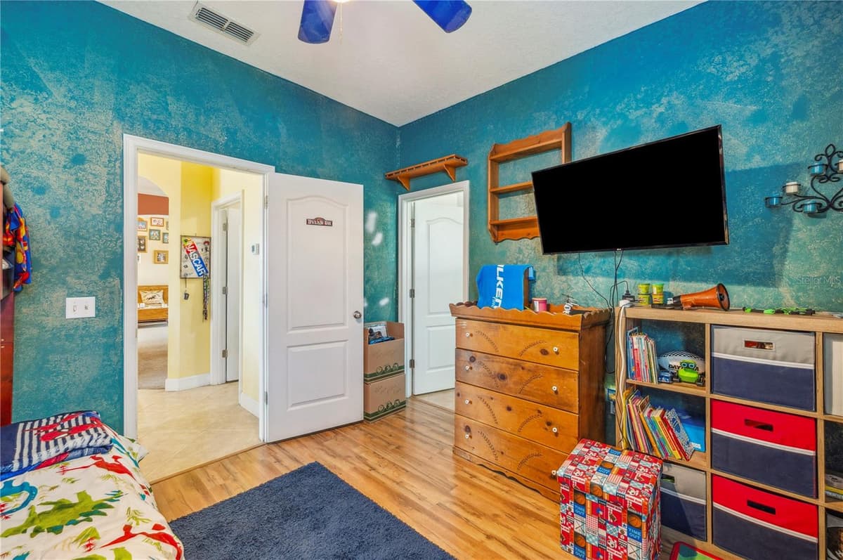 6550 EVERGREEN PARK DRIVE — photo 38 of 56