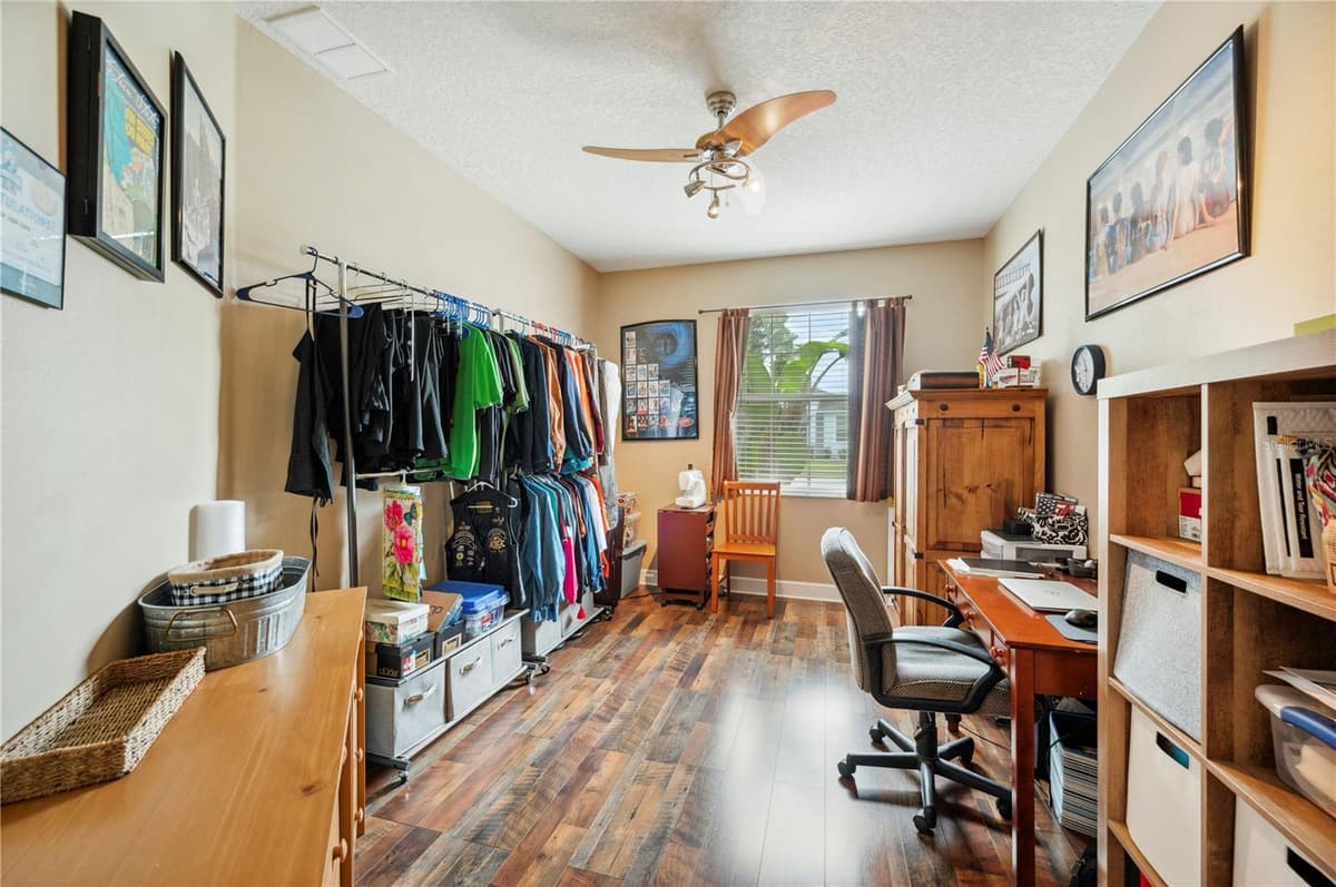 6550 EVERGREEN PARK DRIVE — photo 10 of 56