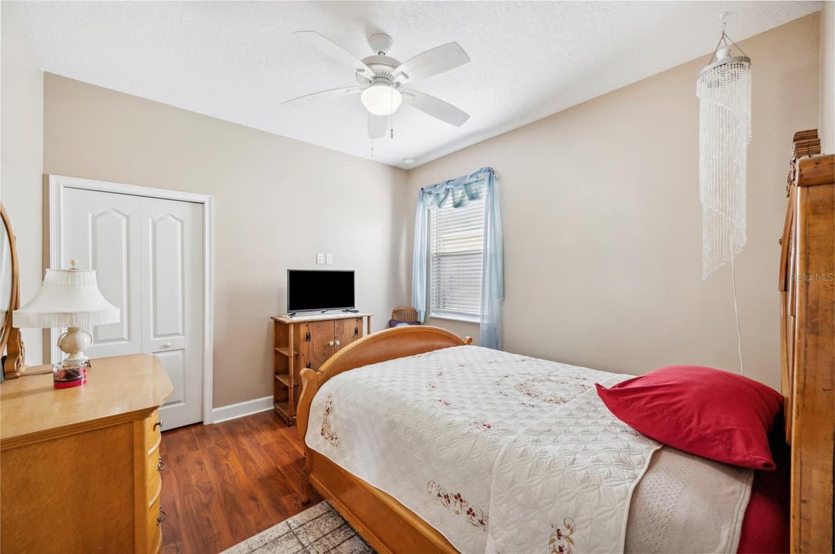 6550 EVERGREEN PARK DRIVE — photo 40 of 56