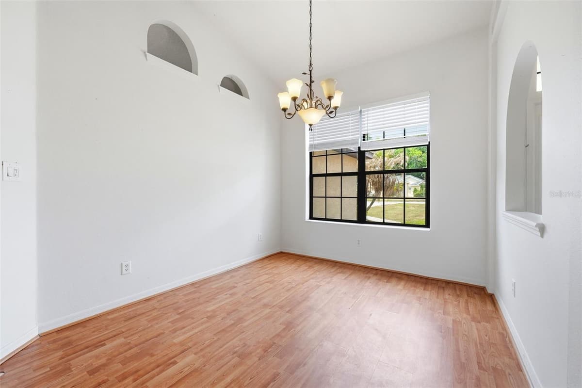36341 GRAND ISLAND OAKS CIRCLE — photo 7 of 56