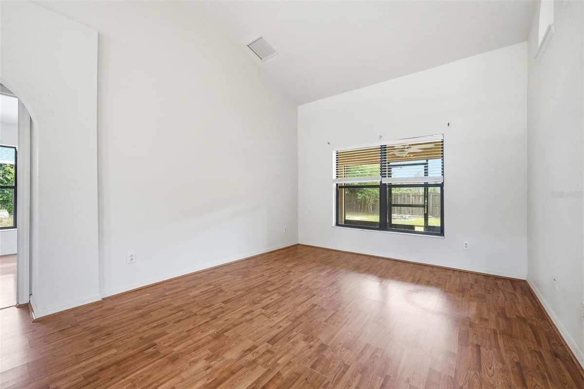 36341 GRAND ISLAND OAKS CIRCLE — photo 5 of 56