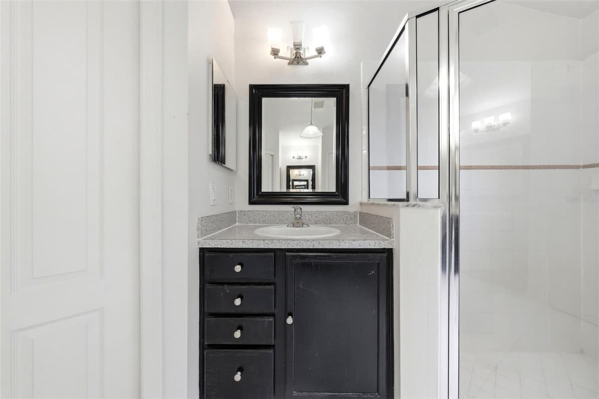 36341 GRAND ISLAND OAKS CIRCLE — photo 17 of 56