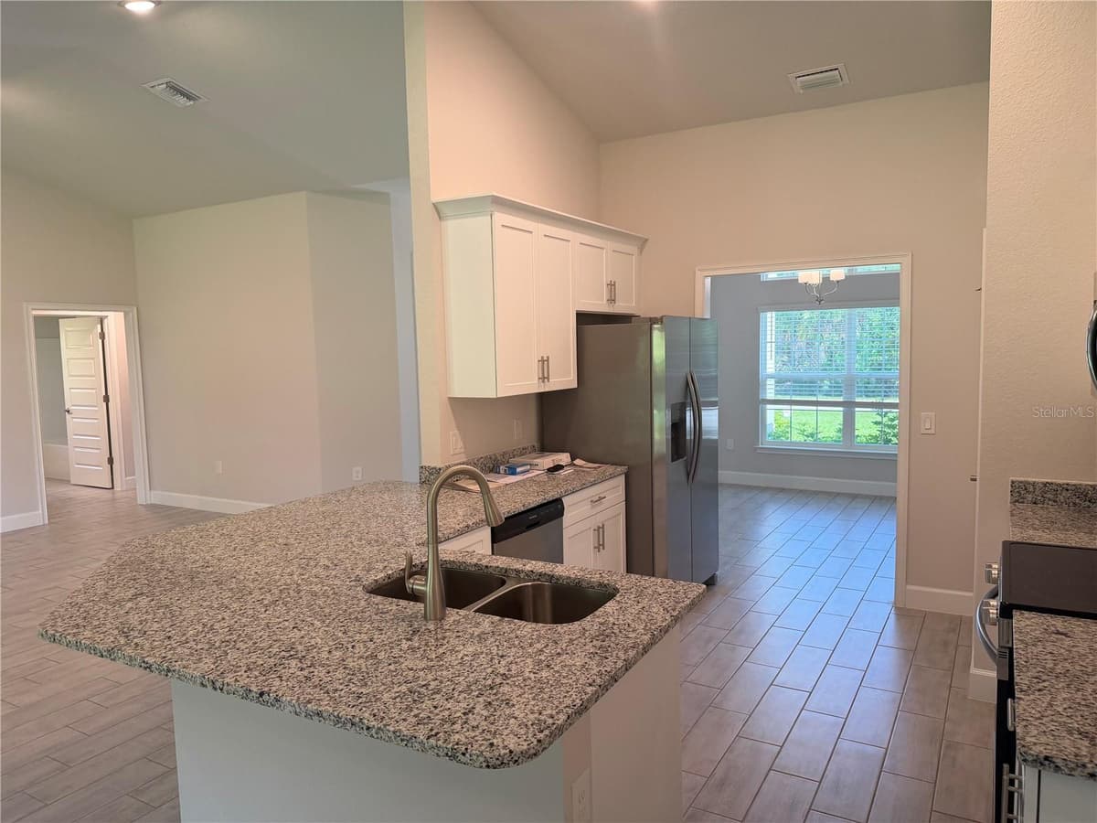 17433 EDGEWATER DRIVE — photo 3 of 17