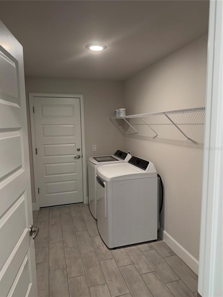 17433 EDGEWATER DRIVE — photo 10 of 17