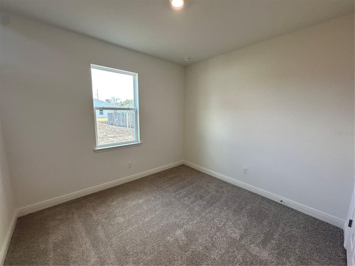 14 LONDONDERRY DRIVE — photo 10 of 15