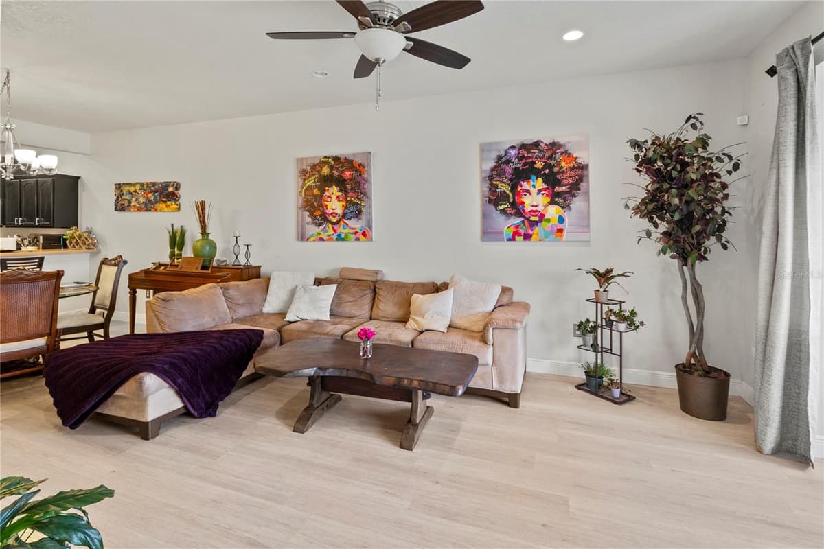 5715 SPANISH POINT COURT — photo 23 of 39