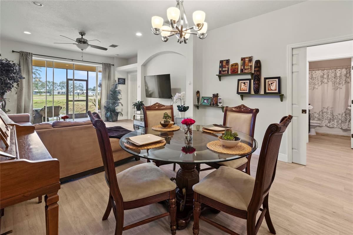 5715 SPANISH POINT COURT — photo 19 of 39