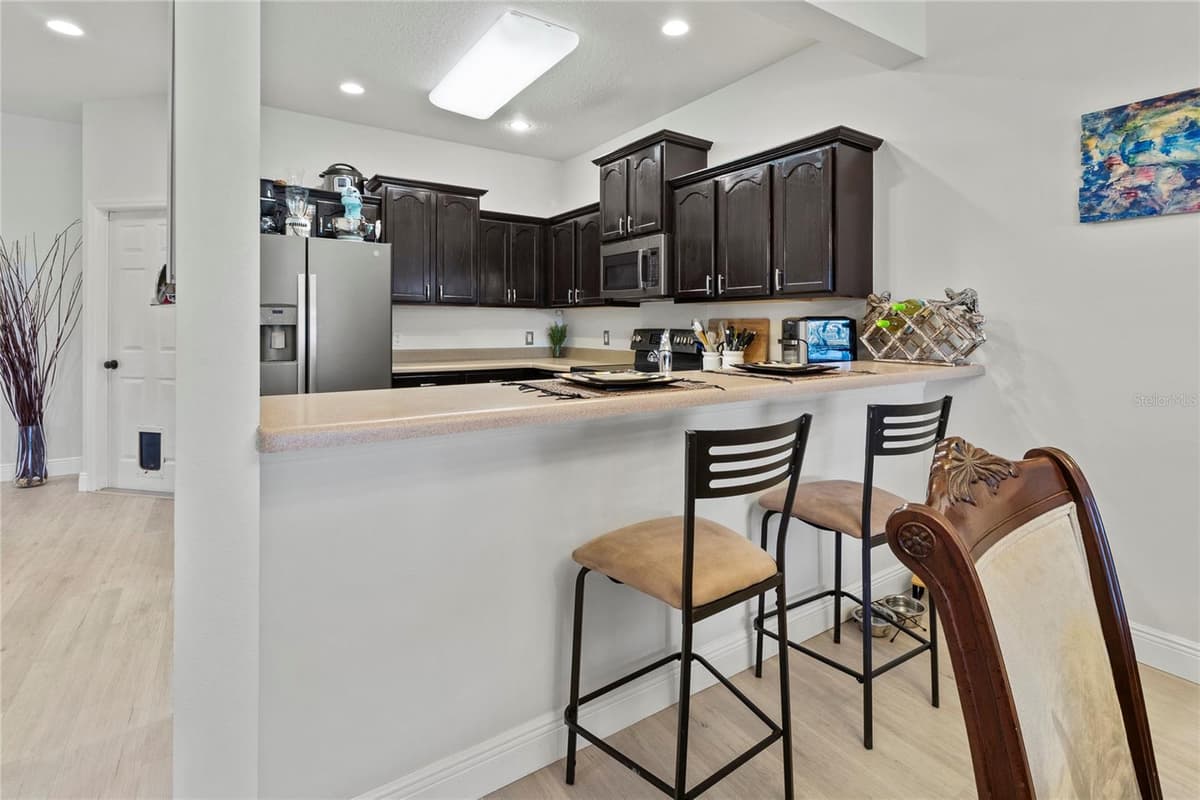 5715 SPANISH POINT COURT — photo 17 of 39