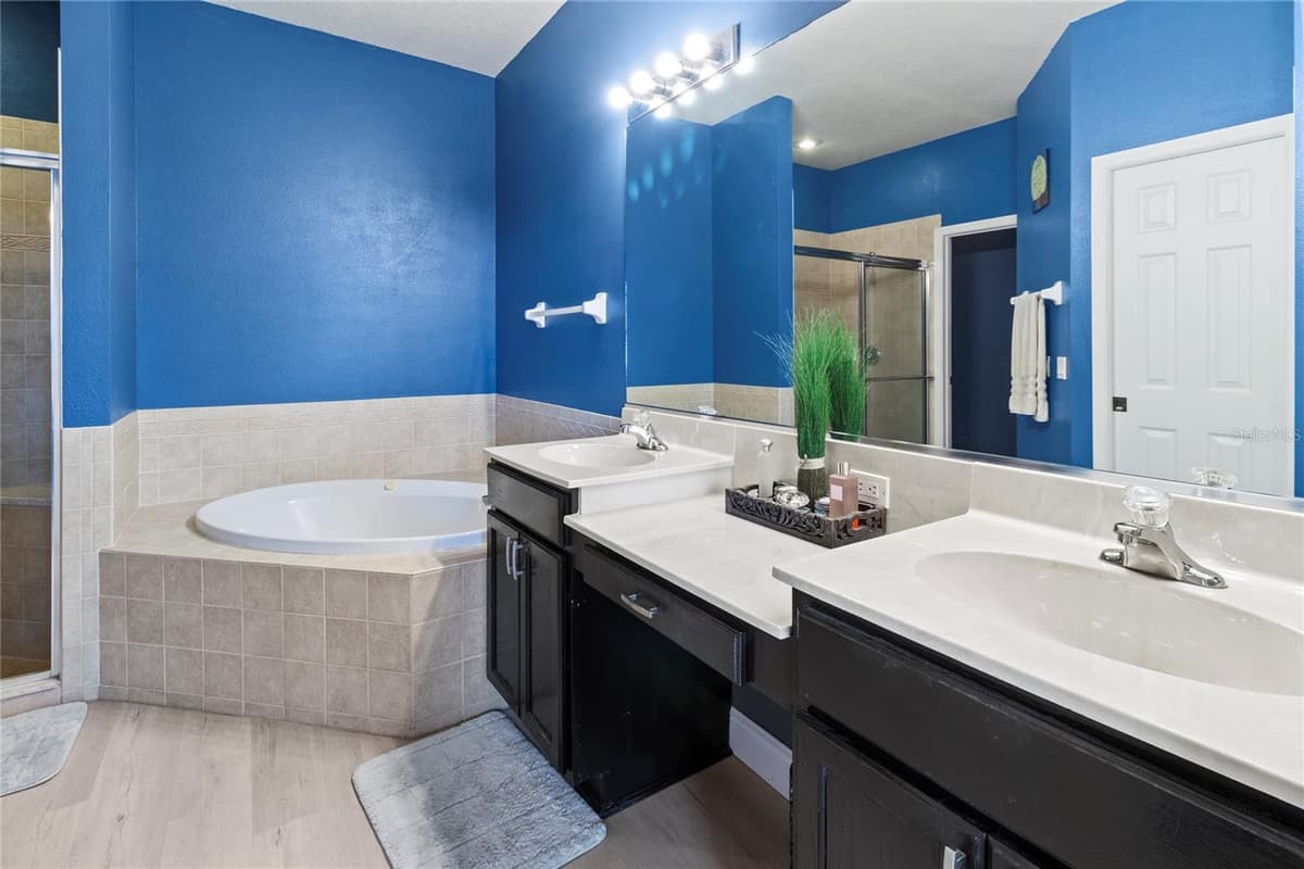 5715 SPANISH POINT COURT — photo 31 of 39