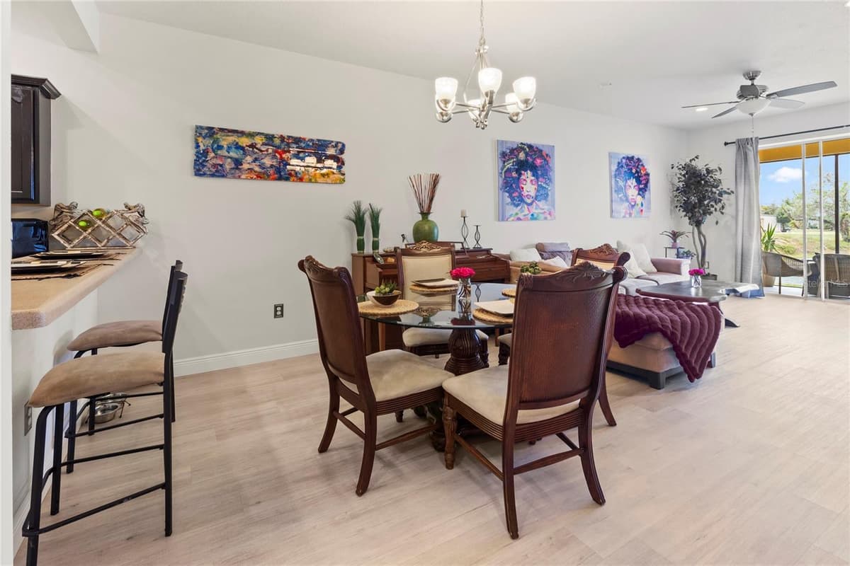 5715 SPANISH POINT COURT — photo 18 of 39