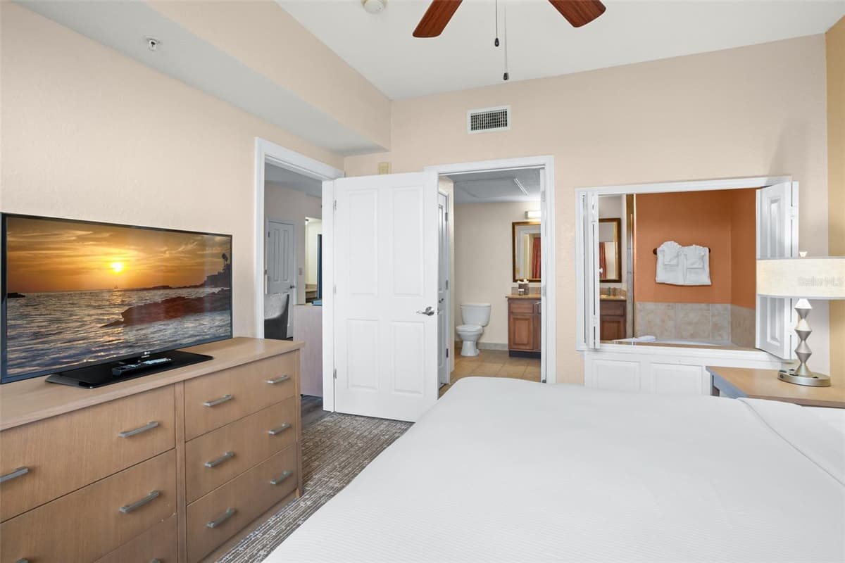 12538 FLORIDAYS RESORT DRIVE — photo 20 of 29