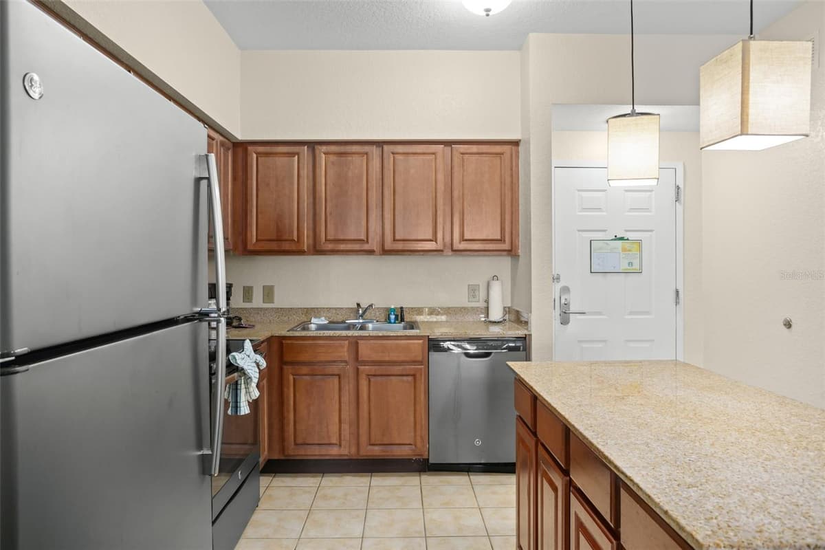 12538 FLORIDAYS RESORT DRIVE — photo 4 of 29