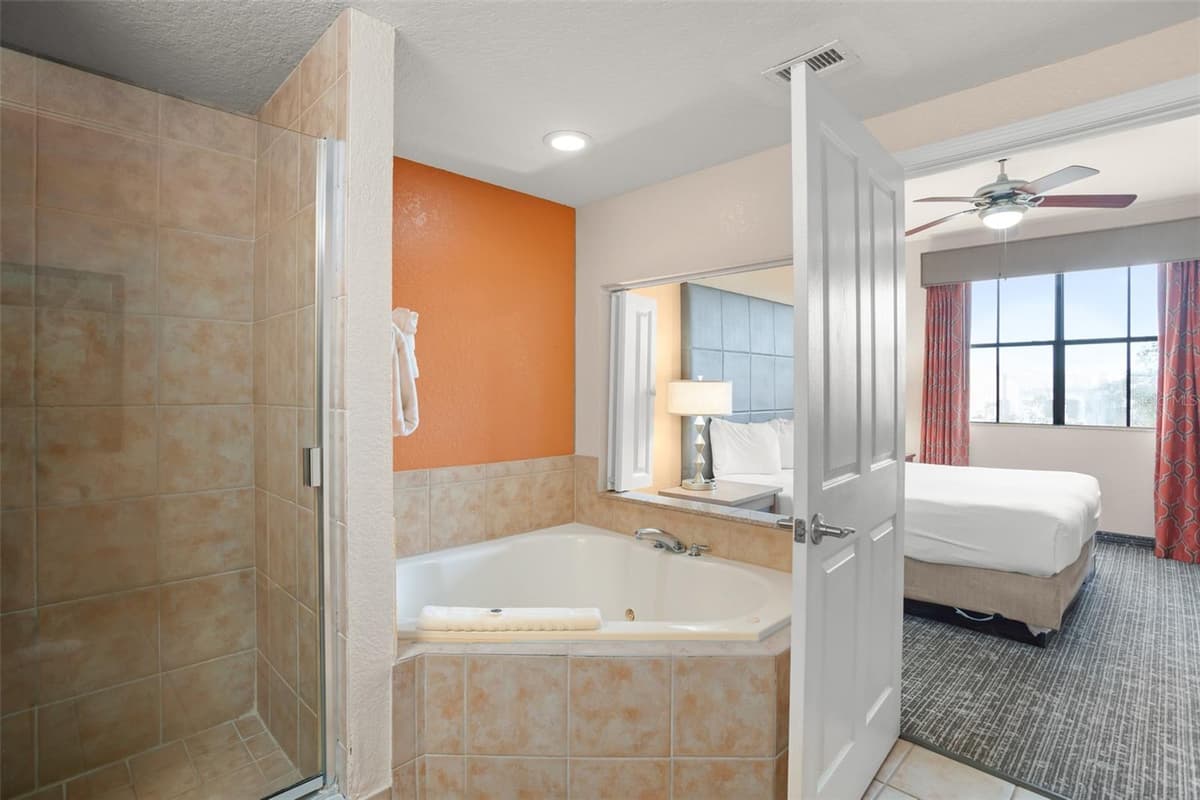12538 FLORIDAYS RESORT DRIVE — photo 18 of 29