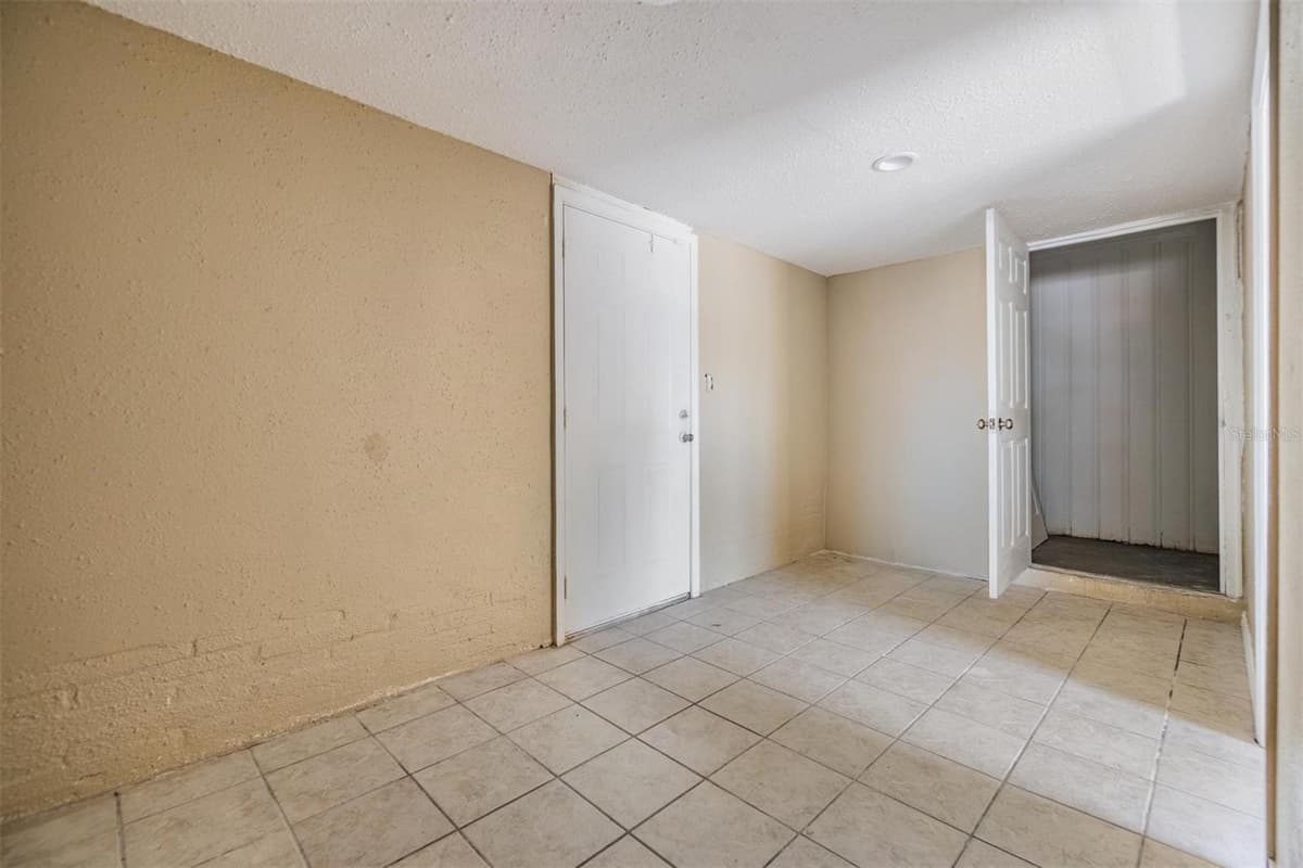 5130 DR MARTIN LUTHER KING JR ST S — photo 20 of 43