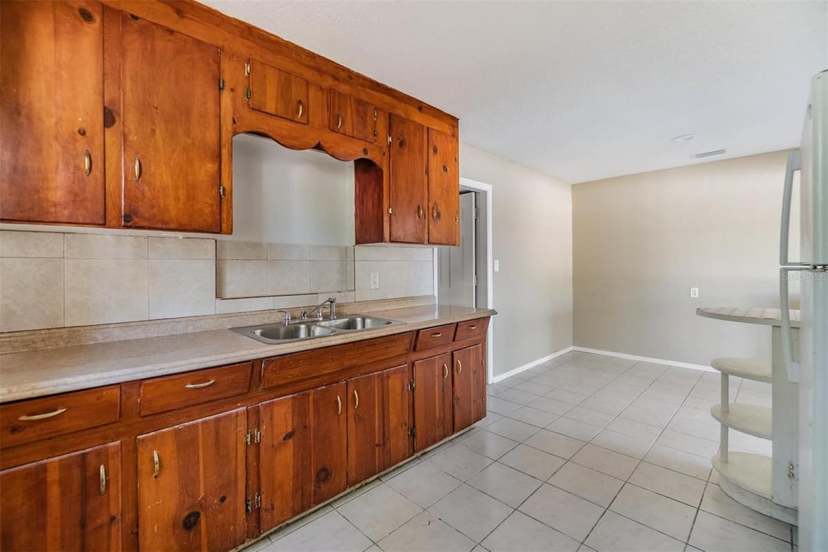 5130 DR MARTIN LUTHER KING JR ST S — photo 13 of 43