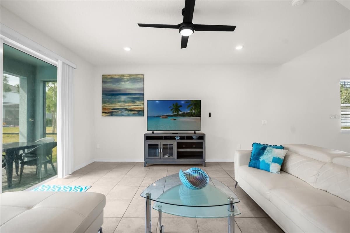 7260 OAKMOSS LOOP — photo 8 of 46