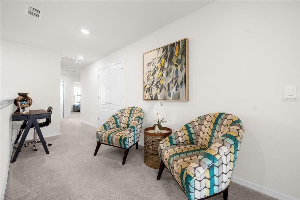 7260 OAKMOSS LOOP — photo 13 of 46