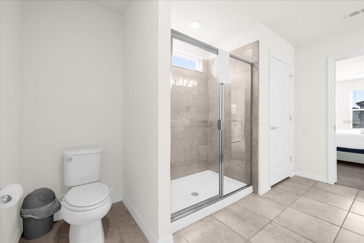 7260 OAKMOSS LOOP — photo 23 of 46