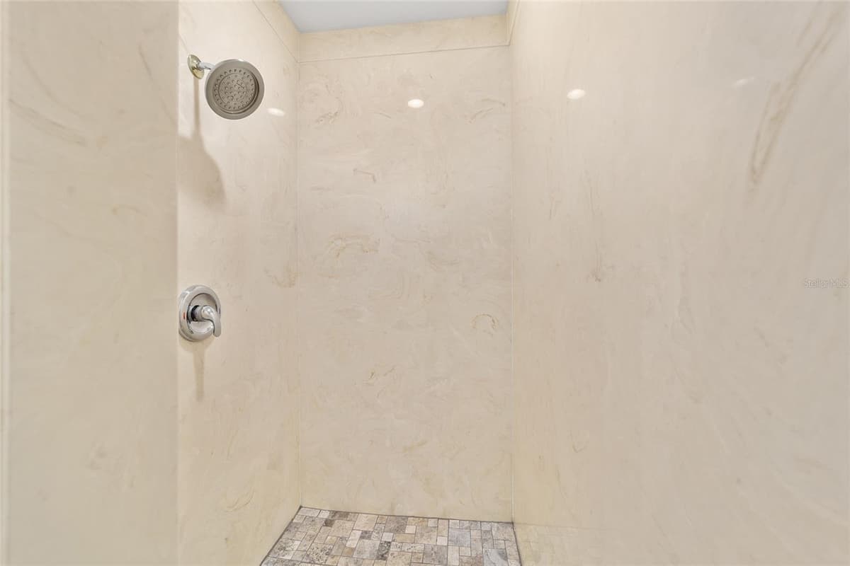 2821 80TH STREET — photo 58 of 92