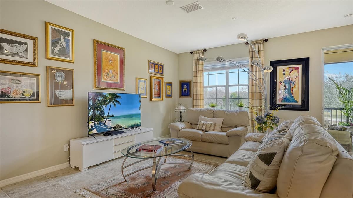 8115 MIRAMAR WAY — photo 7 of 76