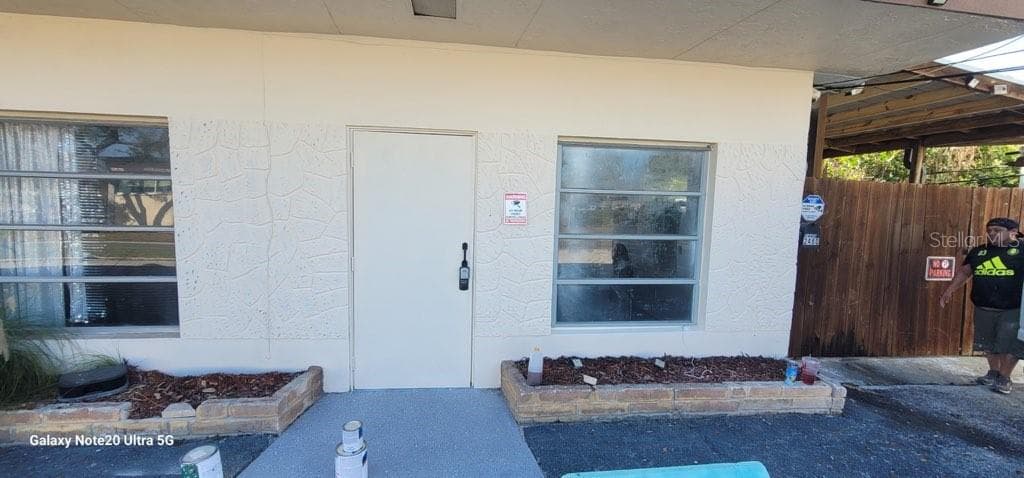 2400 25TH STREET — photo 2 of 7