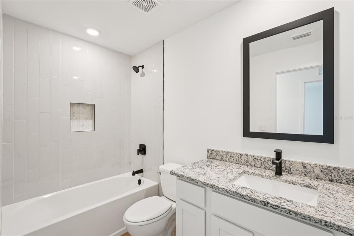 3355 MONCRIEF AVENUE — photo 35 of 43