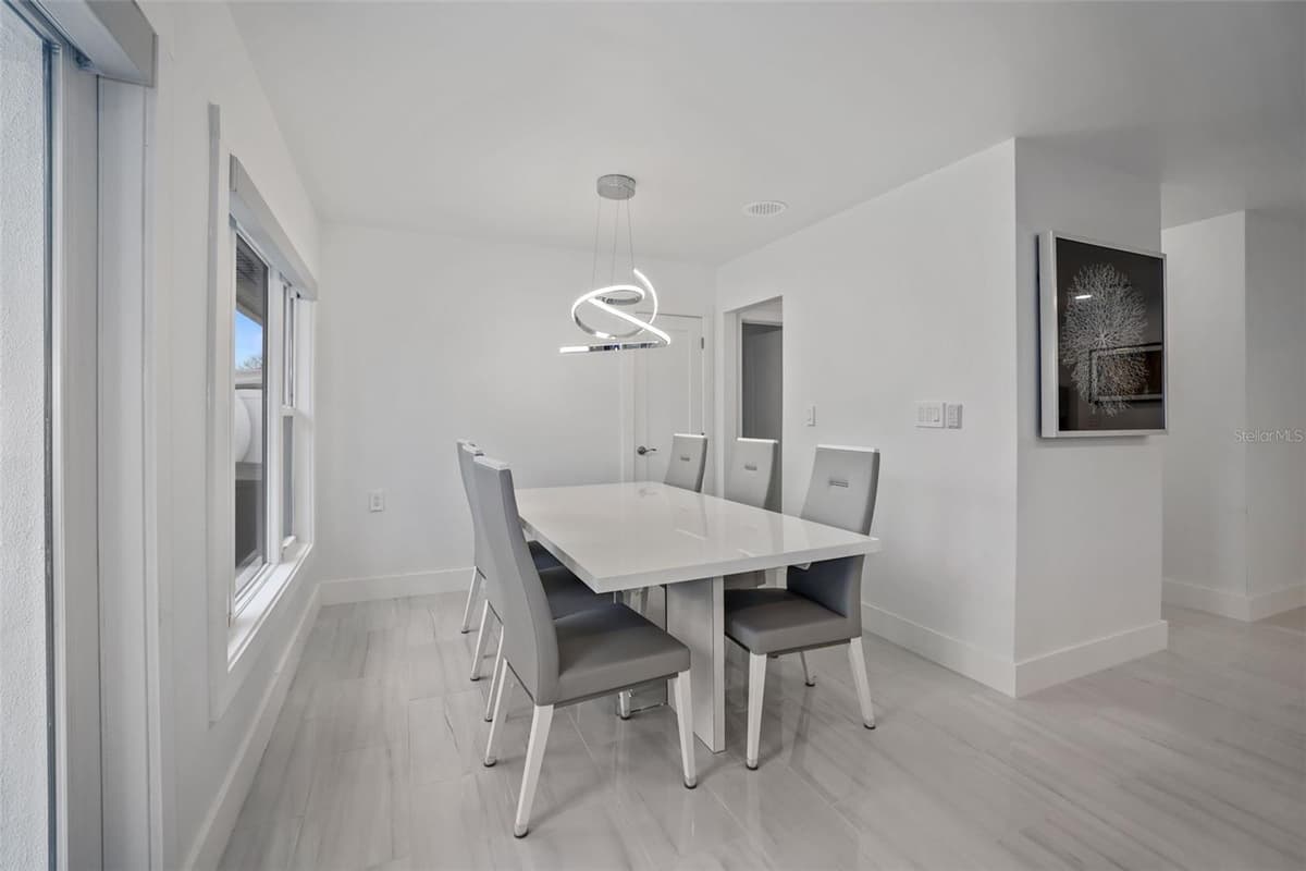 16015 REDINGTON DRIVE — photo 24 of 60