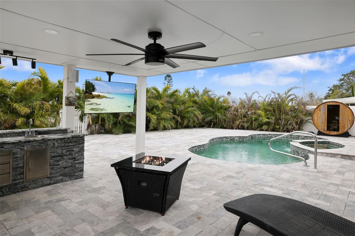 16015 REDINGTON DRIVE — photo 46 of 60