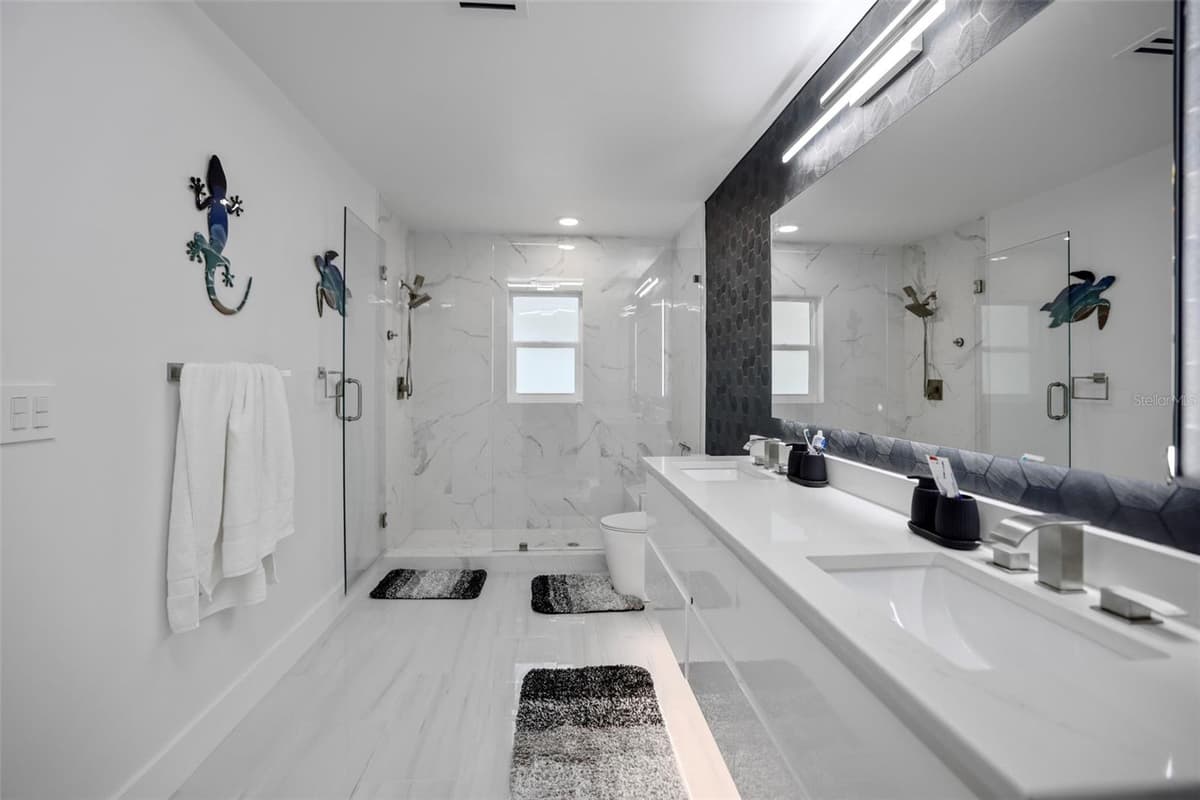 16015 REDINGTON DRIVE — photo 31 of 60