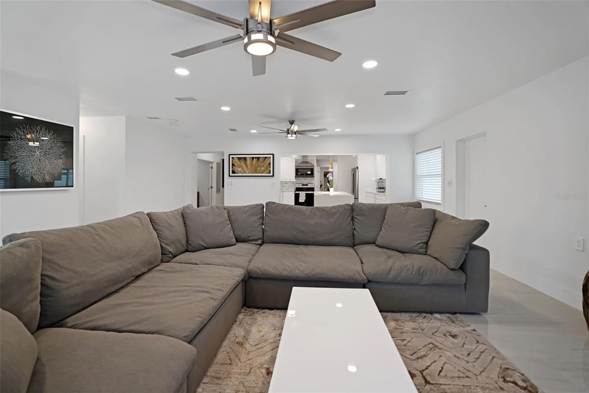 16015 REDINGTON DRIVE — photo 20 of 60
