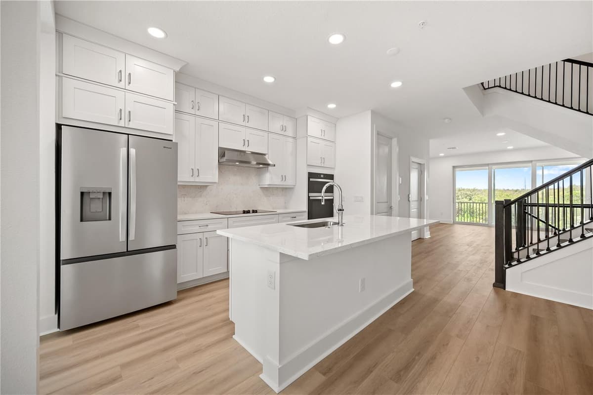 7334 MARATHON DRIVE — photo 11 of 53