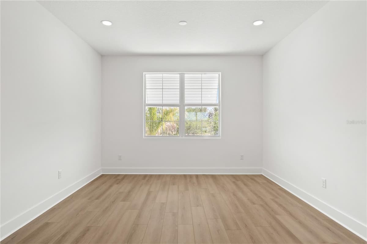 7334 MARATHON DRIVE — photo 16 of 53
