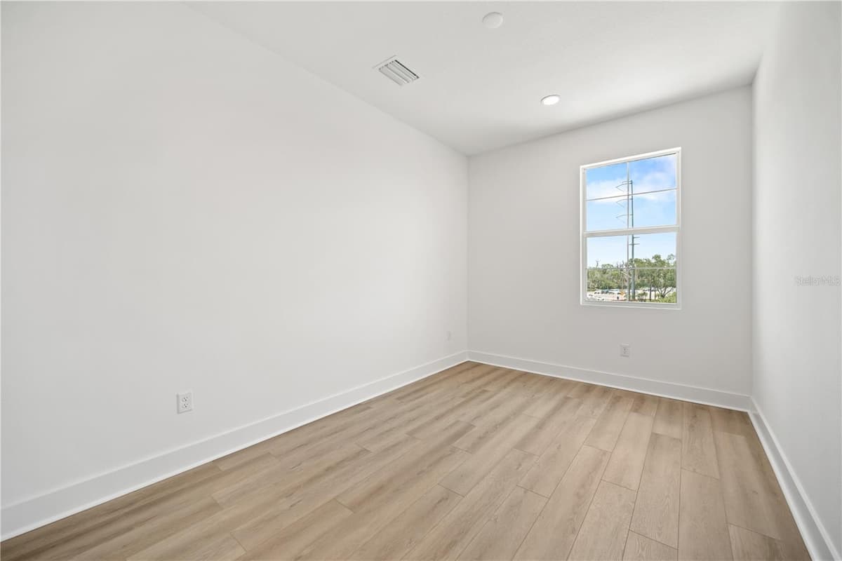 7334 MARATHON DRIVE — photo 31 of 53