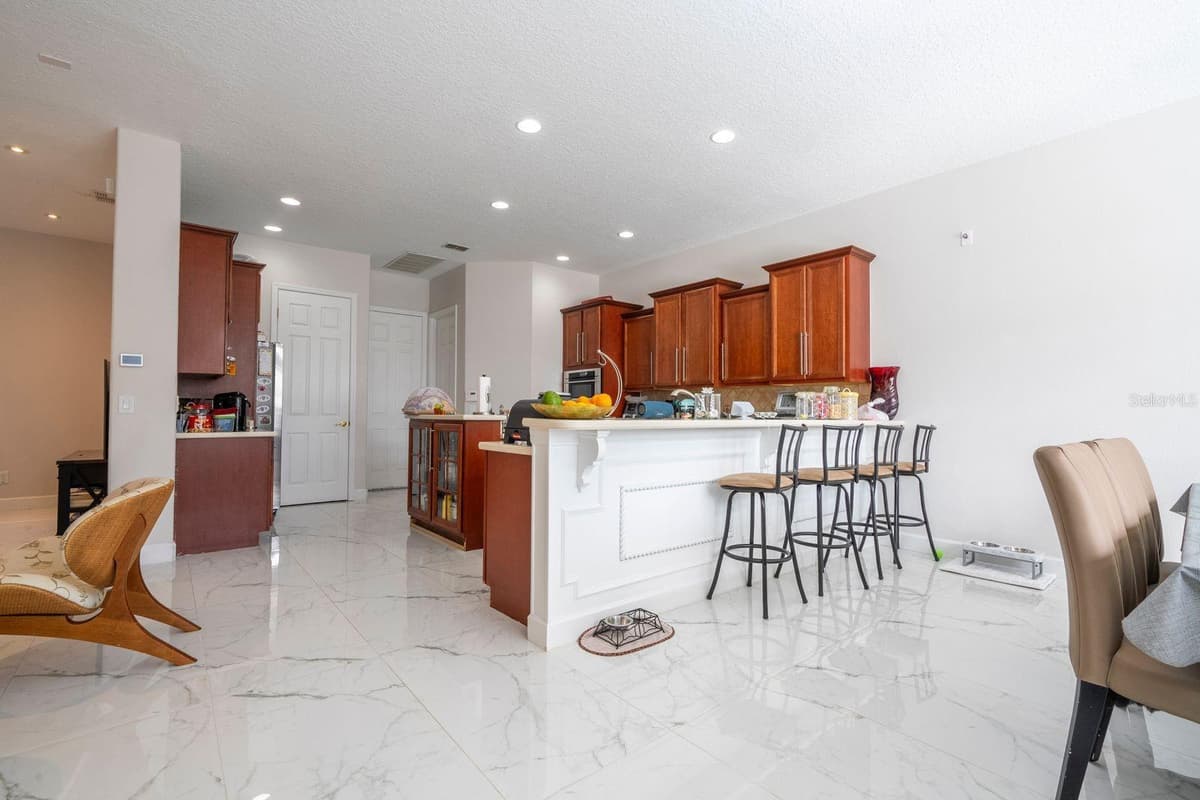 14039 HAMPSHIRE BAY CIRCLE — photo 21 of 86
