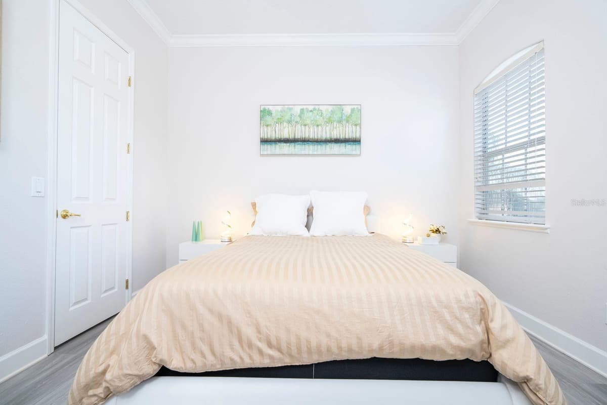 14039 HAMPSHIRE BAY CIRCLE — photo 66 of 86