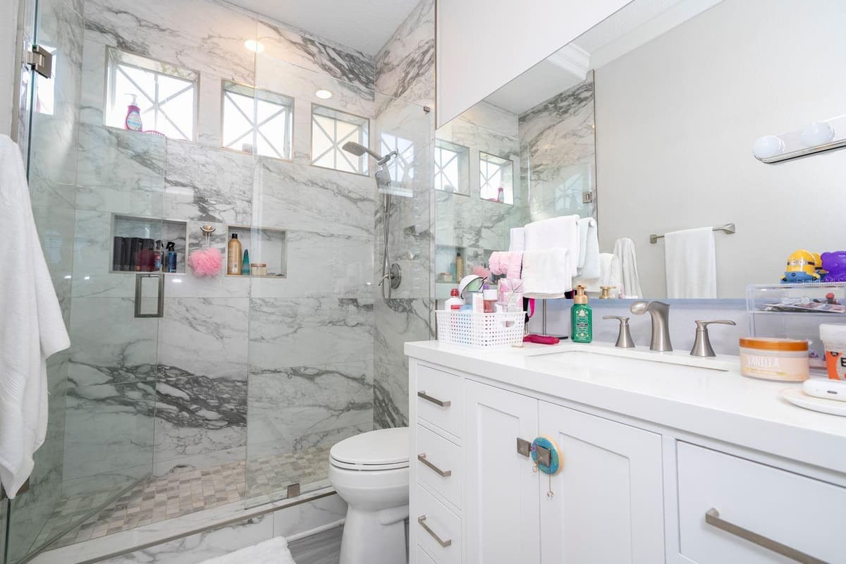 14039 HAMPSHIRE BAY CIRCLE — photo 47 of 86