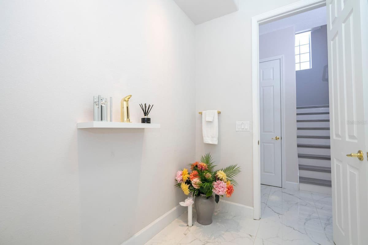14039 HAMPSHIRE BAY CIRCLE — photo 41 of 86