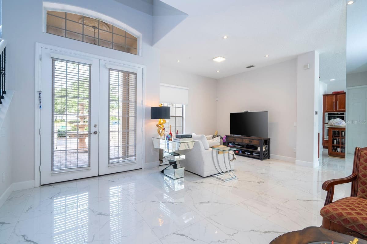 14039 HAMPSHIRE BAY CIRCLE — photo 16 of 86