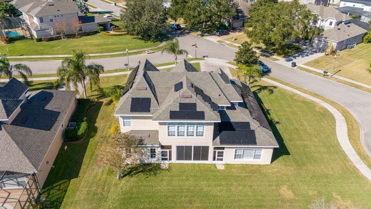 14039 HAMPSHIRE BAY CIRCLE — photo 78 of 86