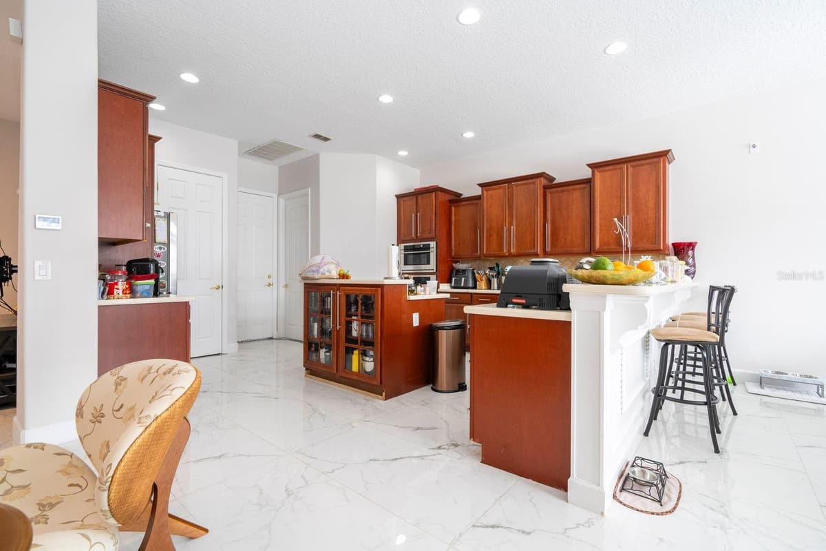 14039 HAMPSHIRE BAY CIRCLE — photo 27 of 86