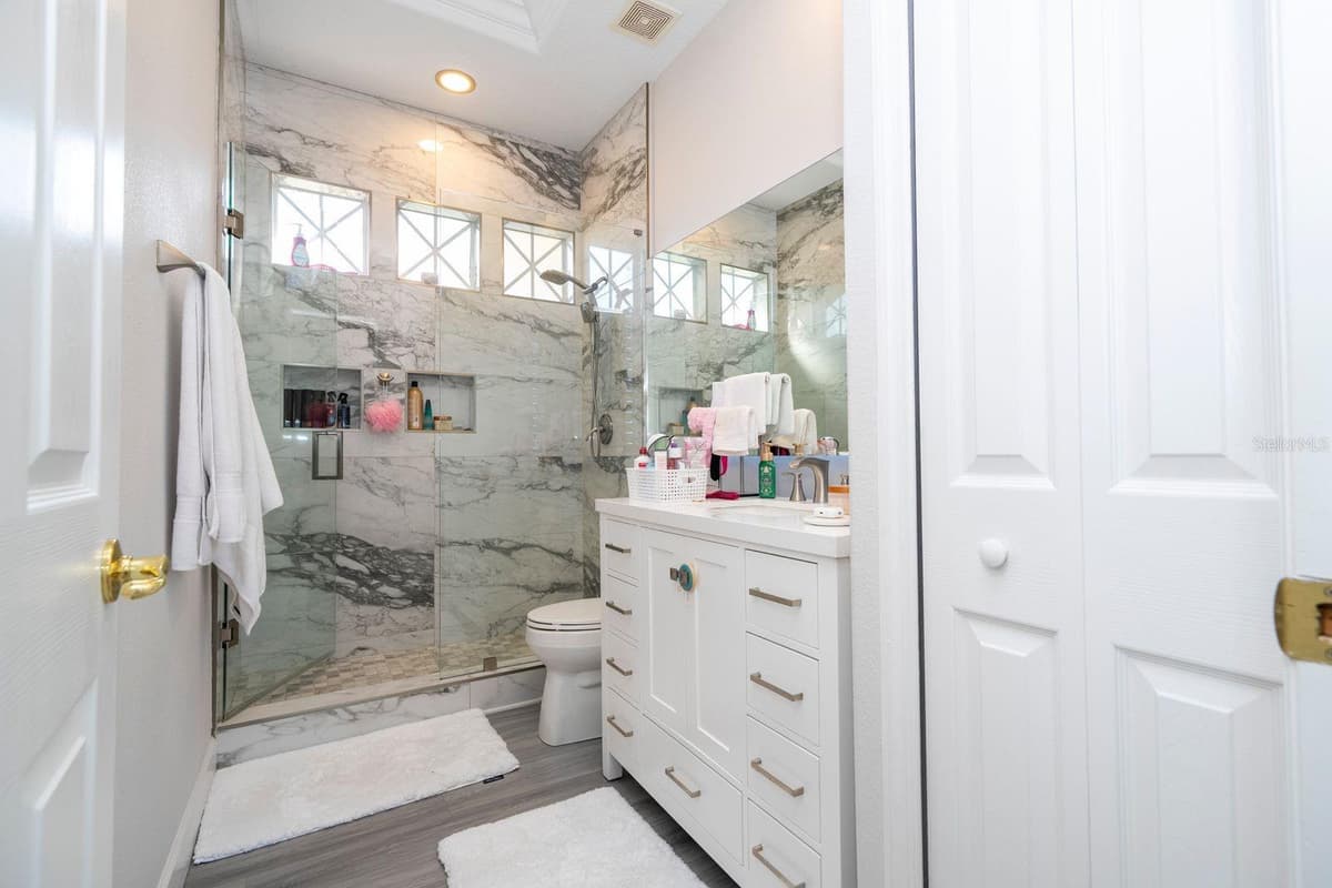 14039 HAMPSHIRE BAY CIRCLE — photo 46 of 86