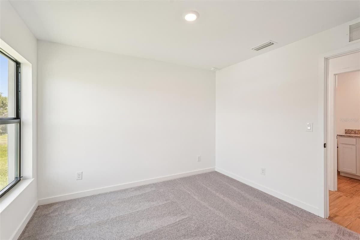 5237 ABERBACK STREET — photo 41 of 46